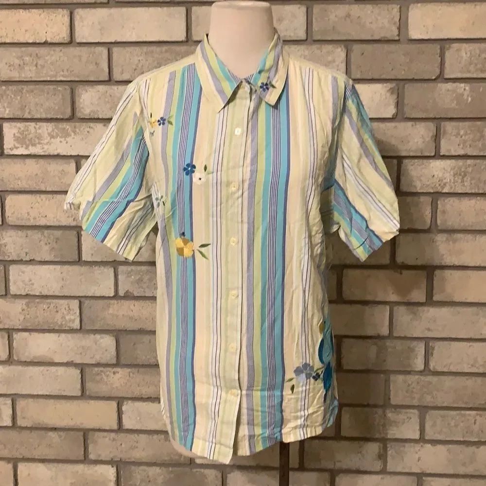 3for$20 button down shirt embroidery parrot 16w